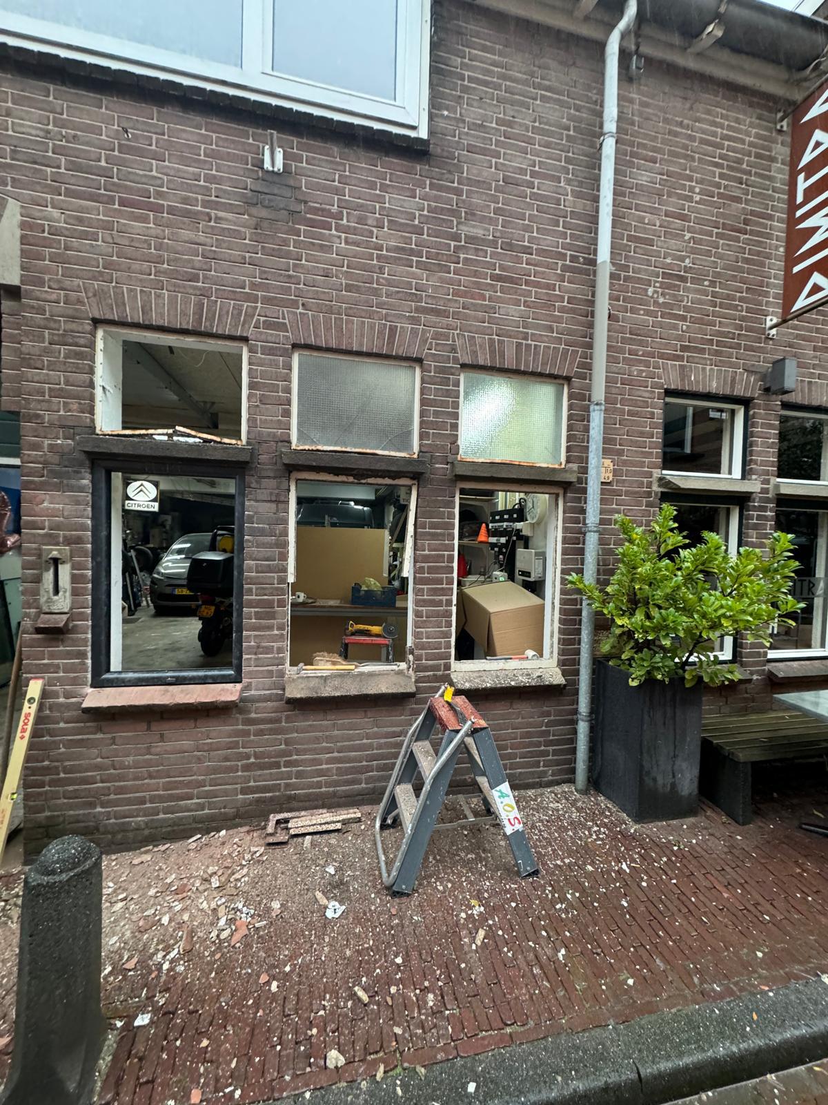 Before nieuwe ramen en kozijnen